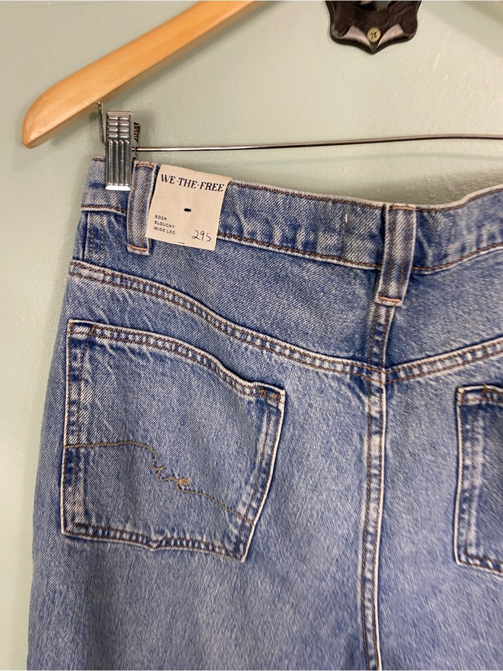 Free People Eden Slouchy Flare Jeans Blue Fast Forward Denim Slouchy 29‎ Short - Picture 5 of 5
